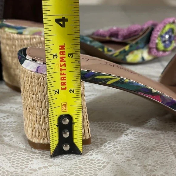 Betsey Johnson Dietrich Bright Multi Floral Pearl Beaded Summer 3" Heel Womens 9 - Picture 10 of 10